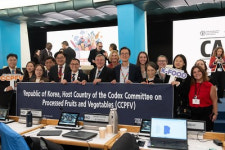 ‘kimchi cabbage’ 국제 표준 등재…한국 K-푸드 외교 대승