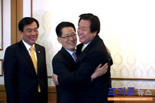 한번 안아봅시다