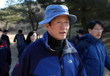 한, 용봉산 올라 ‘세종시’ 여론몰이