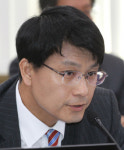 윤상현 의원, 1년간 재산 150억↑..어떻게?
