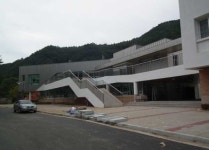 강원도 원통…20세기 막사 속 21세기 군인들