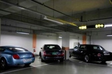 강남의 흔한 매너 주차, 왜 이게 매너지?