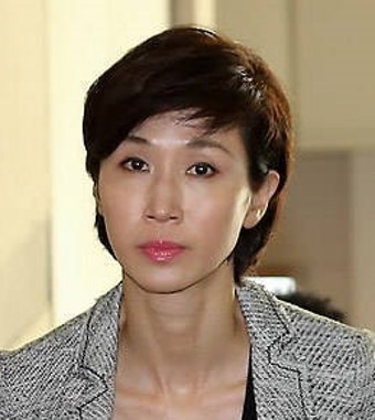 최태원 회장 부인 노소영씨, SK지분 전량 매각