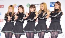 [포토]골든디스크 크레용팝, 장풍 쏘는중~ 헬멧은 어디에?