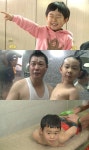 아빠 어디가 목욕탕, 김성주 부자 닭벼슬머리 장난끼 가득