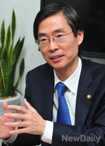 조경태 