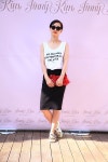패셔니스타 김나영도 신었던 스포티한 메탈 샌들