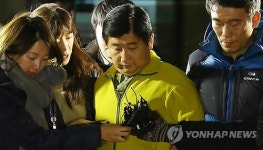 허위문건 작성 박관천, ‘룸살롱 황제’에게 1억 받았나?