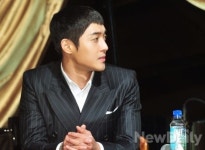 [입장전문] 김현중 측 최OO양, 오늘 오후 2시 약속 펑크 내 유감