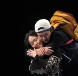 [포토] 연극 이 아이 가족의 의미에 대한 성찰