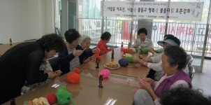 함양문화원, ‘다볕골 어르신 나눔愛 물들고’ 오픈강좌 인기…완성품기부도