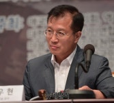 [포토] 역사교과서 포럼 참석한 전우현 교수