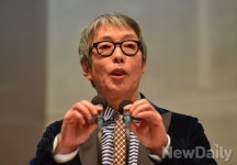 [단독] 서세원, 홍콩서 귀국..내연녀 동반 출국설 해명하나?