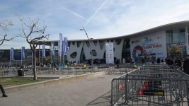 [MWC 현장] 삼성 VR 체험관 인기몰이 1시간 기다려도…