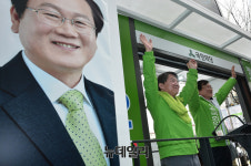 [포토] 안철수대표, 금천구 정두환 후보 지원유세