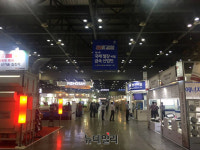 [르포] 국제철강금속산업전 2016, 철강사 없는 속빈 강정 전시회로 전락