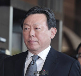 롯데대전비씨비지 | [3차 면세점 대전] 신동빈 회장이 직접 나선 롯데… 월드타워점 부활 의지 '불끈'