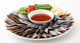 겨울 대표 별미 과메기가 왔다… 롯데마트, 3일부터 9900원에 판매