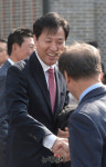 [포토] 결혼식에 참석한 오세훈 전 서울시장