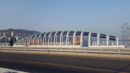 서울시, 광진교에 아치형 디자인 태양광 설비 구축 