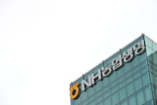 새해 벽두부터 짐싸는 생명보험사…여의도을지로 헤쳐모여