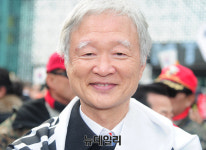 서석구 변호사 통진당 해산한 헌재 믿는다