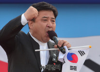 [태극기집회] 정광용 촛불은 꺼졌지만 태극기는 끝나지 않았다(영상)