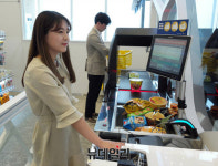 [포토] 세븐일레븐, 손으로 결제하는 무인 편의점 오픈