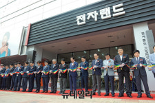 [르포] 젊은 피 수혈한 전자랜드 용산본점… 국내최초 가전 양판점에서 체험형 매장으로 탈바꿈