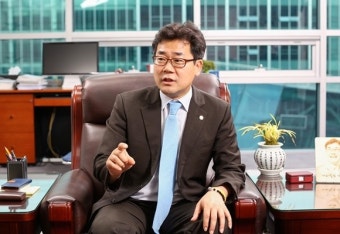 [인터뷰] 박찬대 국회의원 “케이뱅크 사태, 원칙 무너진 인가 탓”