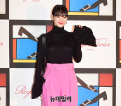 [포토] 칵테일 파티 참석한 배우 신민아