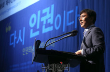 ‘안희정 변수’…6·13 승부처 ‘중원충청’에 쏠린 눈 