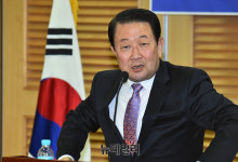 [포토] 축사하는 박주선 바른미래당 공동대표