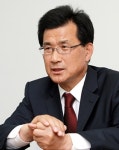 도정심판론·충주發 변수 속 李지사 ‘3월 조기등판’