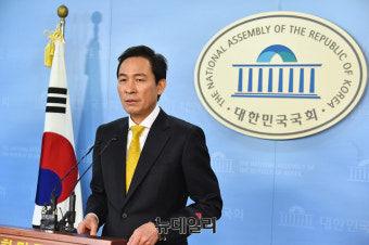 민주당 서울시장 경선 3파전… 박영선·우상호, '정책'으로 박원순 공략