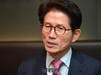 한국당 “김문수로 서울시장 필승… 단일화는 없다”