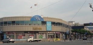 충주 중앙어울림시장, 문화공간 탈바꿈