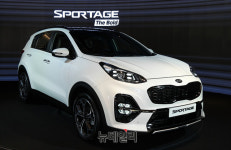 기아차, 스마트스트림 적용 스포티지 더 볼드 출시... 2120만~3038만원