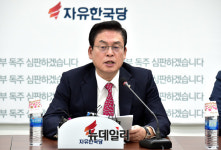정우택 태양광 법인쪼개기 꼼수… 헛돈 2600억 날려 