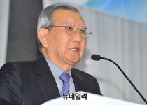 [포토] 개회사하는 이종구 전 국방부 장관