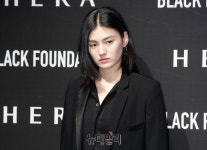 [포토] 배우 김용지, 시크한 표정