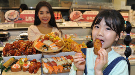 [포토] 롯데마트 봄나들이 간식 준비하세요