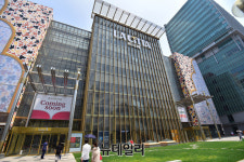 [르포] 복합문화공간 라시따 델라모다로 바뀐 양재 하이브랜드 몰 가보니