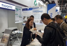 중국인들, 충북의료기기 “띵호와~”