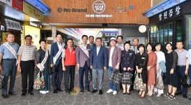 경북교육청, 구미 선산시장 장보기와 효구미실버힐 위문