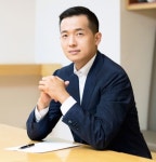 한화 김동관 '경영수업' A학점… 태양광 넘어 핵심 계열사 전략 총괄