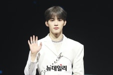 [포토] 티오오 제이유 부드러운 눈빛