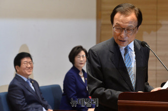 [포토] 국회(부)의장 민주당 후보자 선출 당선인 총회, 인사말하는 이해찬