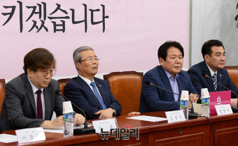 [포토] 4.15 총선 백서제작특위 위원장 맡은 정양석