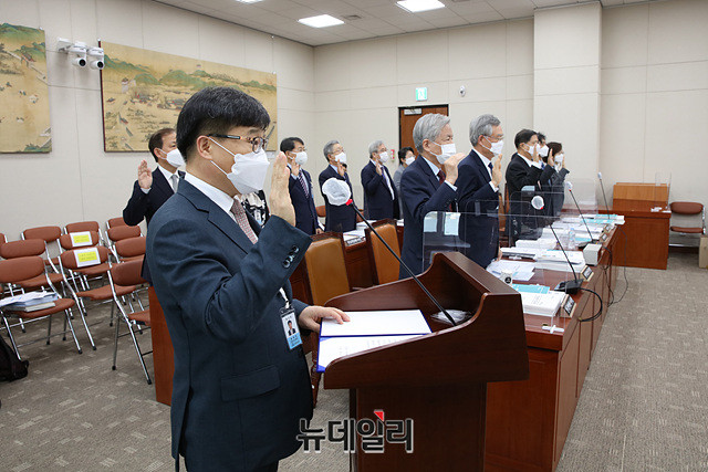 김건희 여사 학위 논문 표절 의혹, 대학 관계자들 국회 증인으로 선정